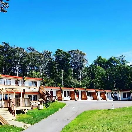 Sainte-Petronille Motel Ile D'Orleans المظهر الخارجي الصورة