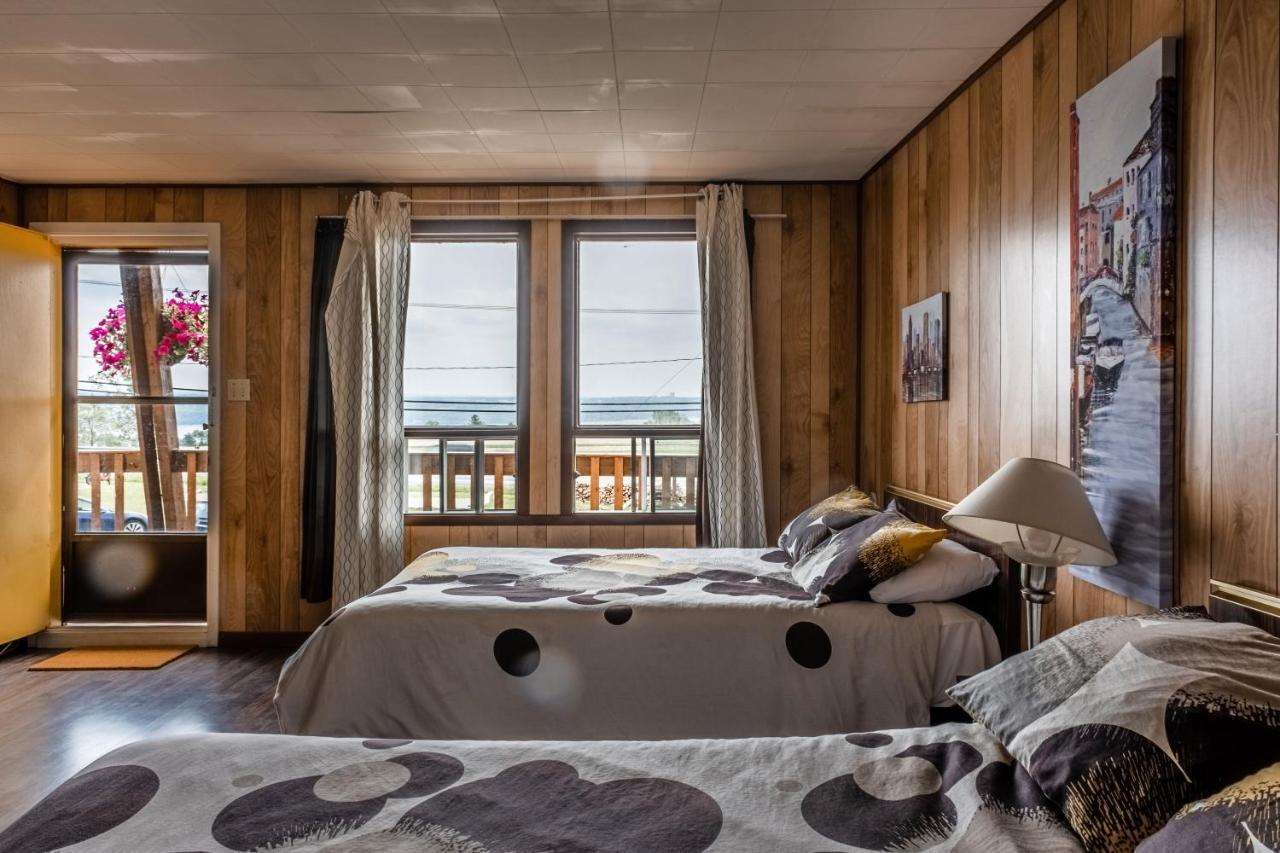 Sainte-Petronille Motel Ile D'Orleans المظهر الخارجي الصورة
